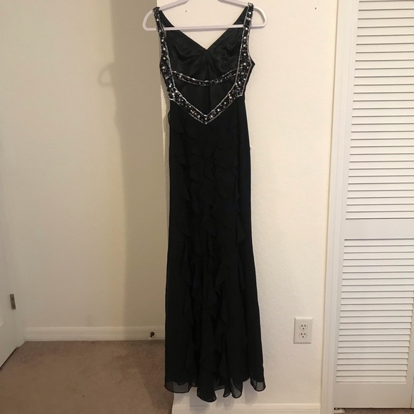 Prom Dress - Picture 2 of 8